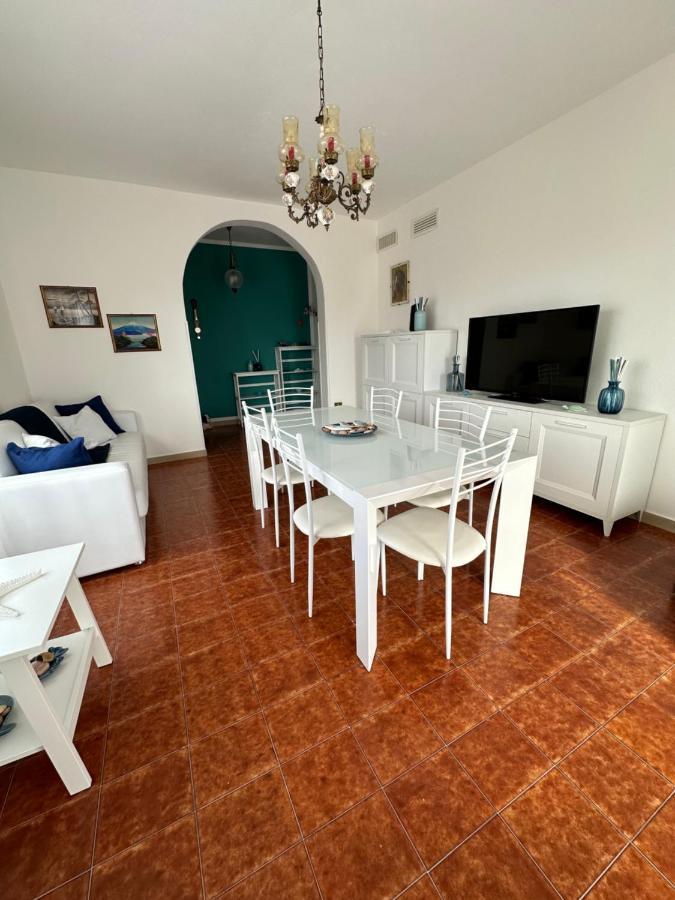 Residenza M.E.M. La Maddalena Leilighet La Maddalena  Eksteriør bilde